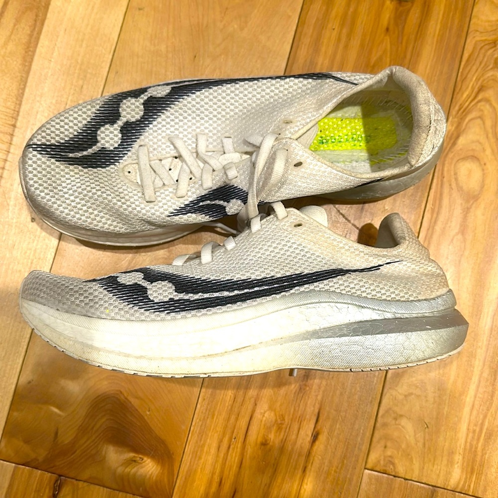 LIMITED EDITION - Saucony Endorphin Pro+ 3